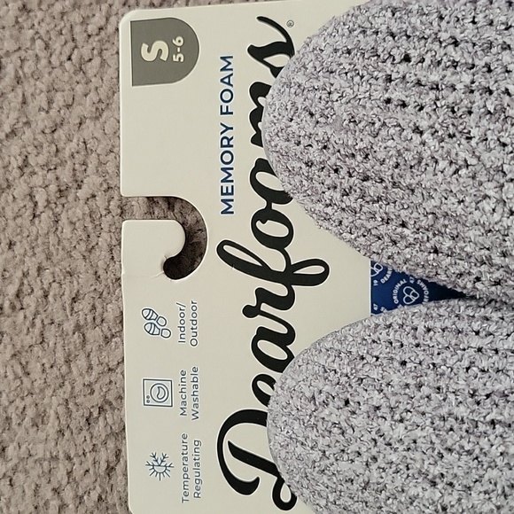 NWT Dearfoams Memory Foam Slippers - Picture 4 of 7